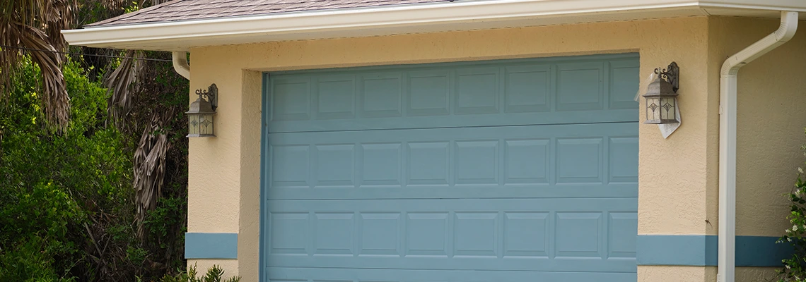 Clopay Insulated Garage Door Service Repair in Alafaya, Florida